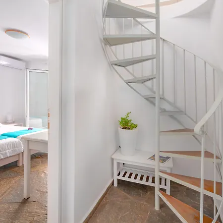 Sofia Áyios Pétros