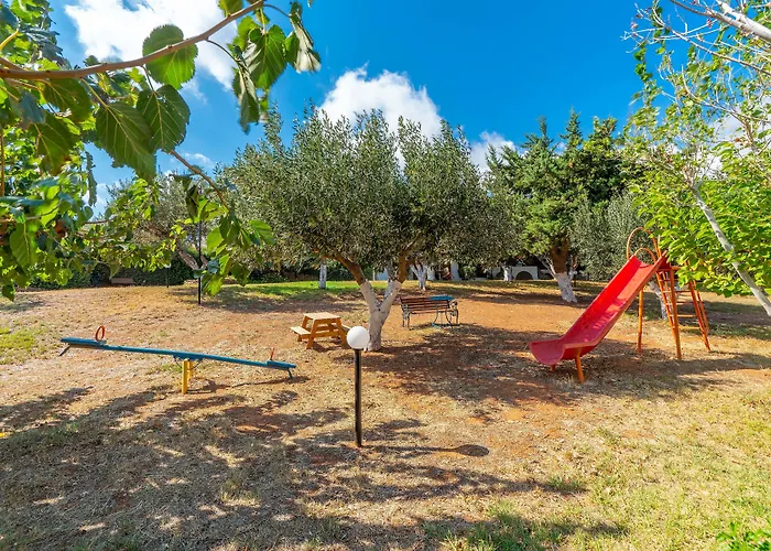 Sofia 4* Áyios Pétros