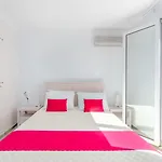 Sofia 4*