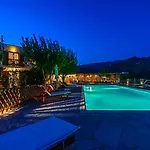 Sofia 4* Áyios Pétros