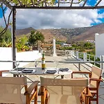 Sofia 4* Áyios Pétros